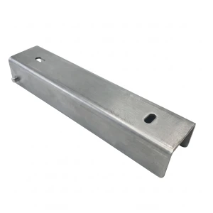 Perfil en C conector soporte para muro base 250x50 galvanizado