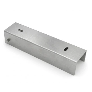 Perfil en C conector para soporte de zócalo 200x50 galvanizado